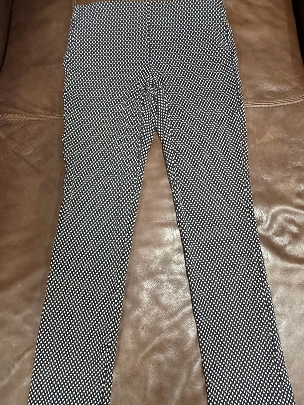 Ladies Chico’s pants size .5 US 6.        #236